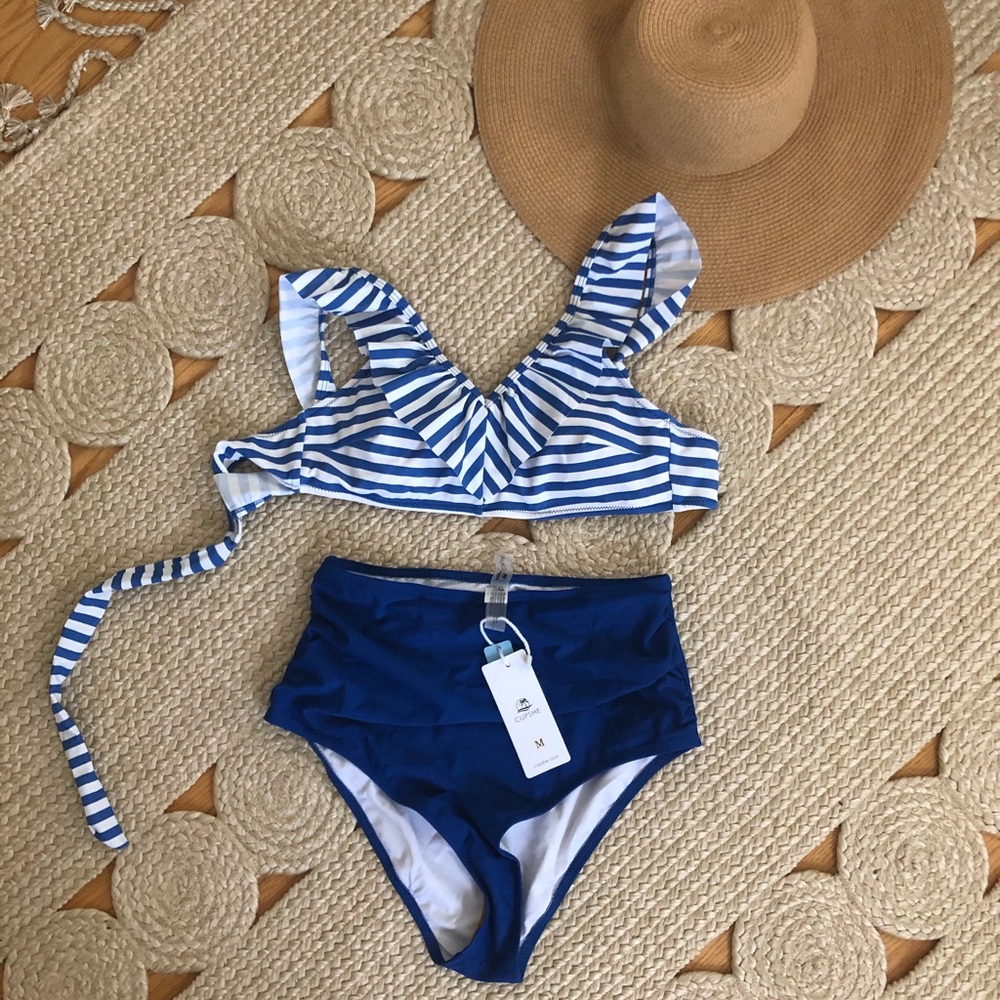 COPY - NWT Cupshe high waisted baiting suit